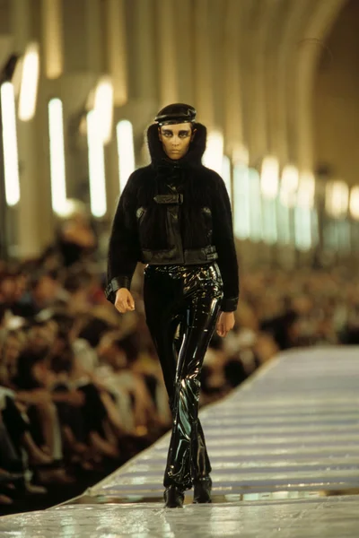 Look 5